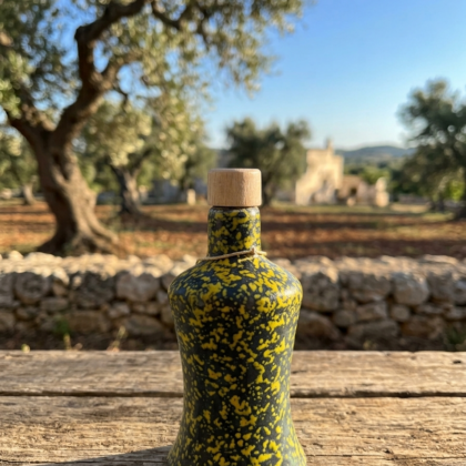ORCIO CAMPANA NERO SCHIZZO GIALLO IN CERAMICA 250 ML.